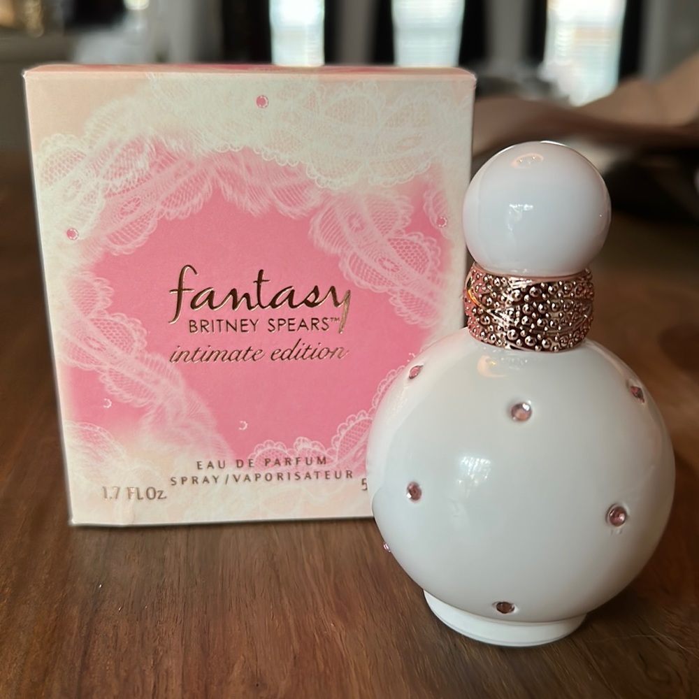 Britney Spears Fantasy 🎀 intimate edition 🎀 1.7 oz perfume EDP, New in Box